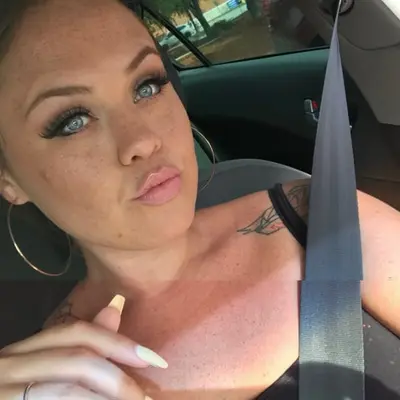 Nicolettexx