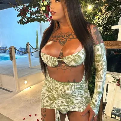 Nicollyriscado