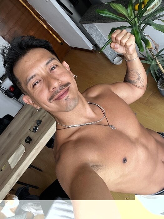 Noahcruzof