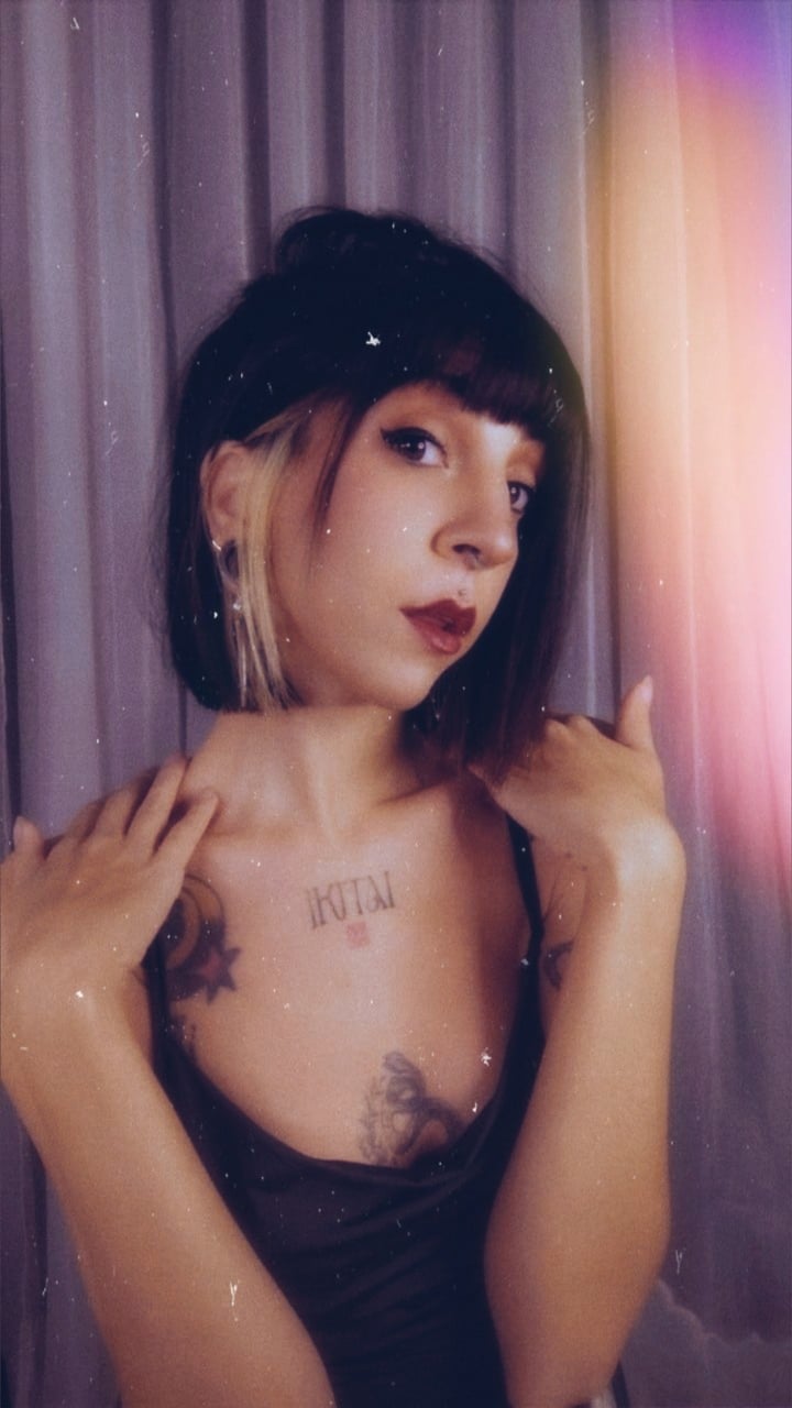 Nomoreflowersformynipple