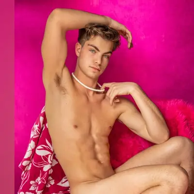 Oliver Carter