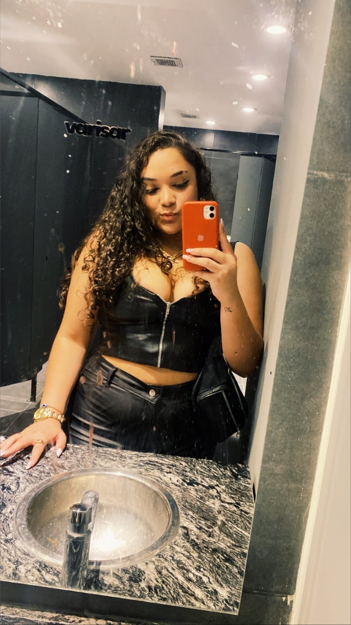 Paula 👅