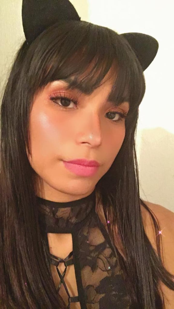 Pausexyhot04