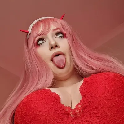 Peachypinup