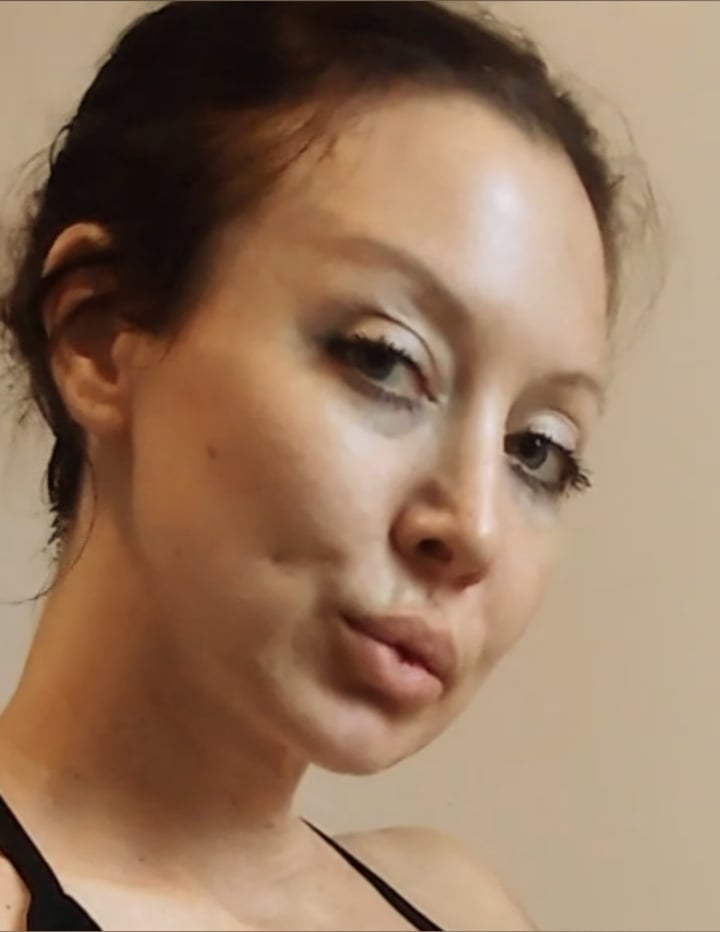 Petite_polina