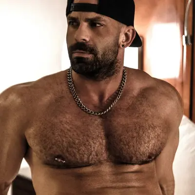 𝐏𝐢𝐞𝐫𝐜𝐞𝐝 𝐌𝐮𝐬𝐜𝐥𝐞 (NO PPV)