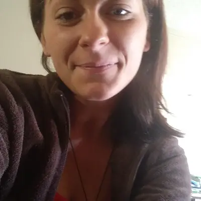 Pinkladyu226917616
