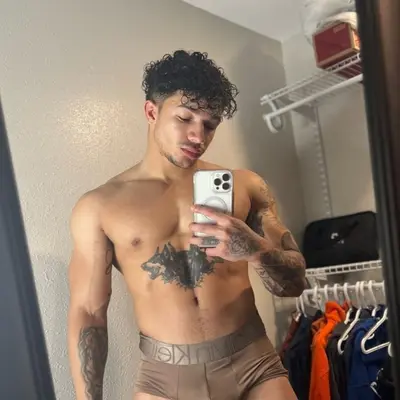 Pr33ttyboyjay