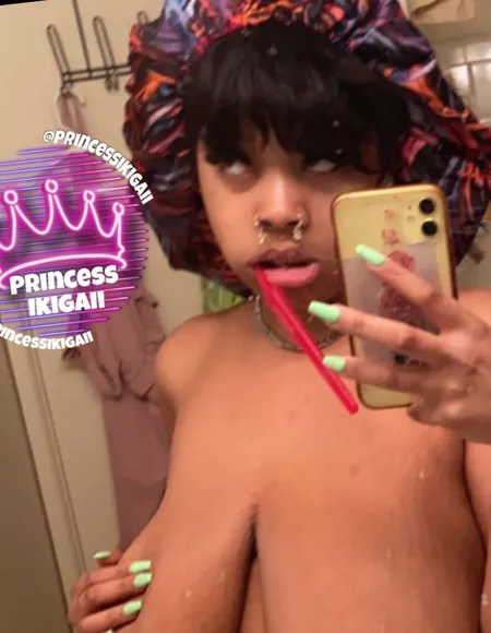 Naughty Kitty Ikigaii 🐾 | Ebony Goddess