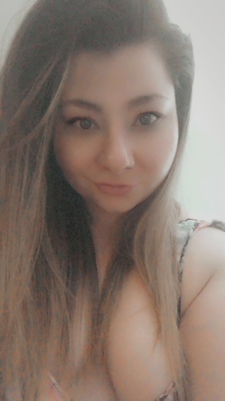 Queenee