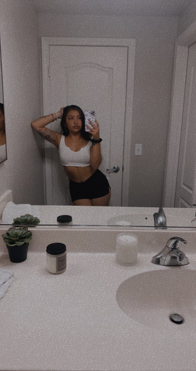 Rhiiii896
