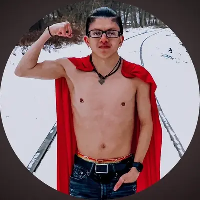 superrobesthetic ⚡️💪🏻