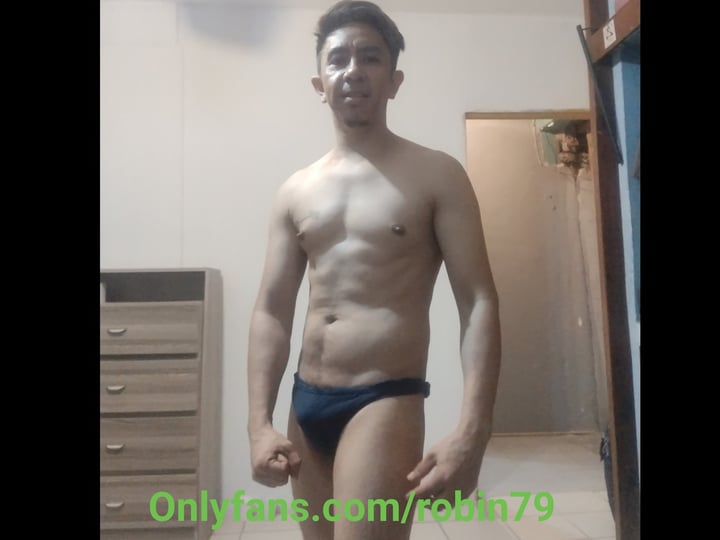 Robin79