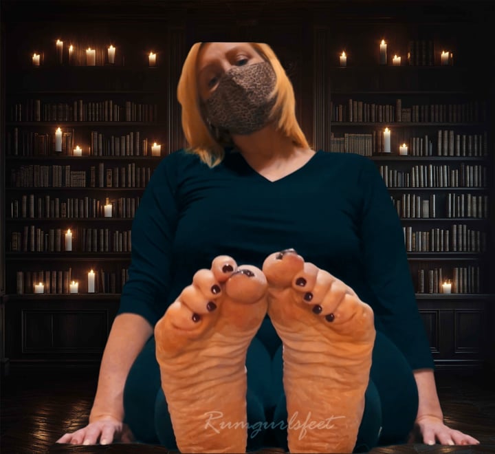 rumgurlsfeet
