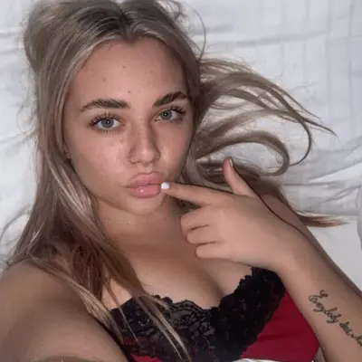 Rylee🌶️😋