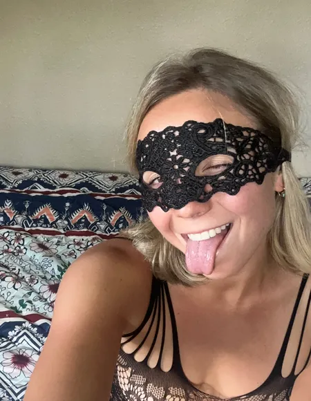 Sabrina Max