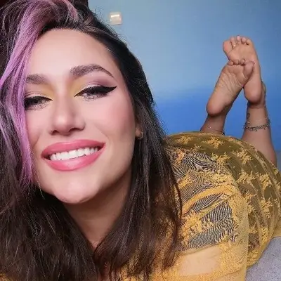 Sandysmallfeet