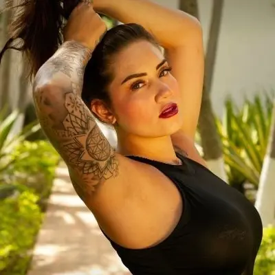 Sarablonde1