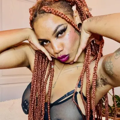 Savagexbartyqueen