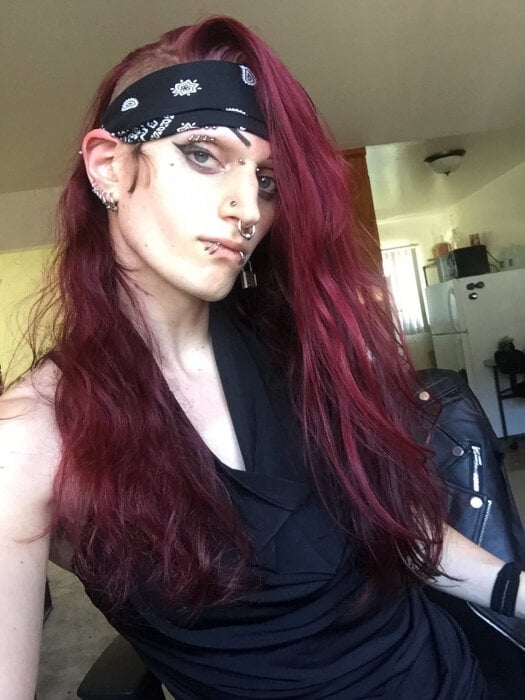 Scarletanahita