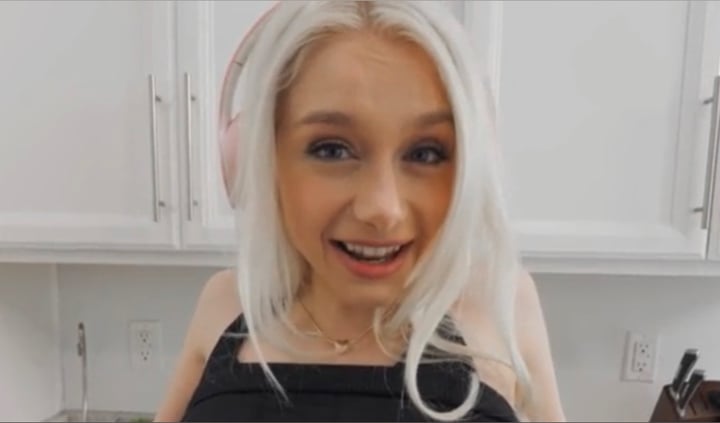 Scarlett Hampton