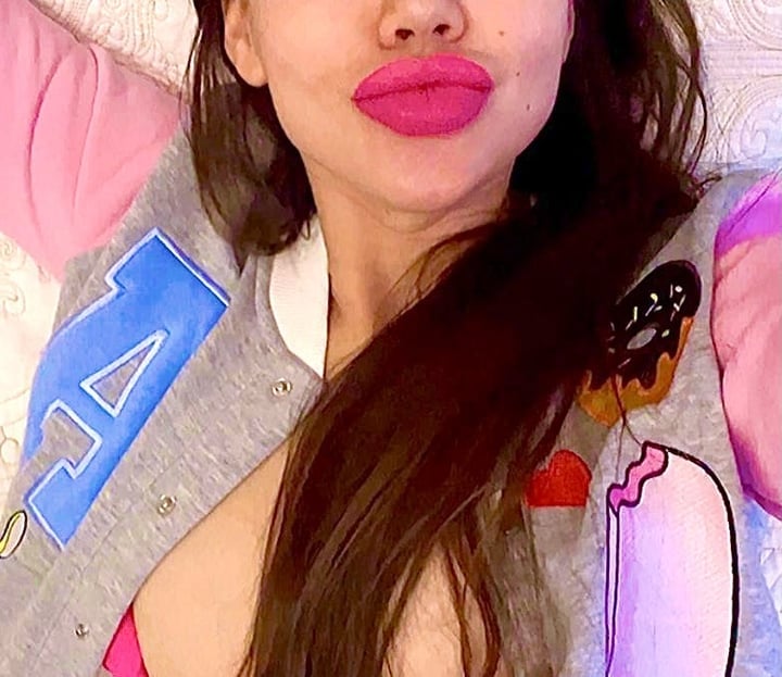 Secretgir1free
