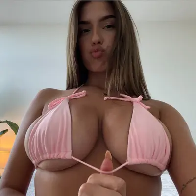 Lauren 🦂