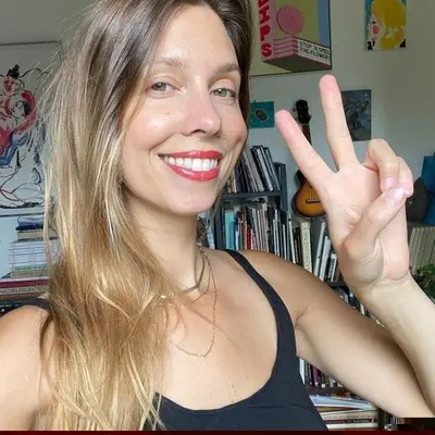Sendmeyourselfies