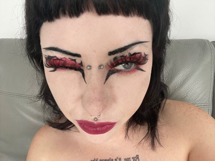 Sewergirl