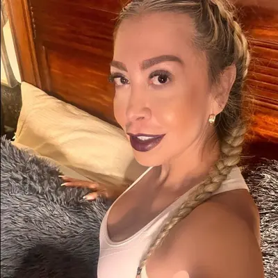 Evelyna