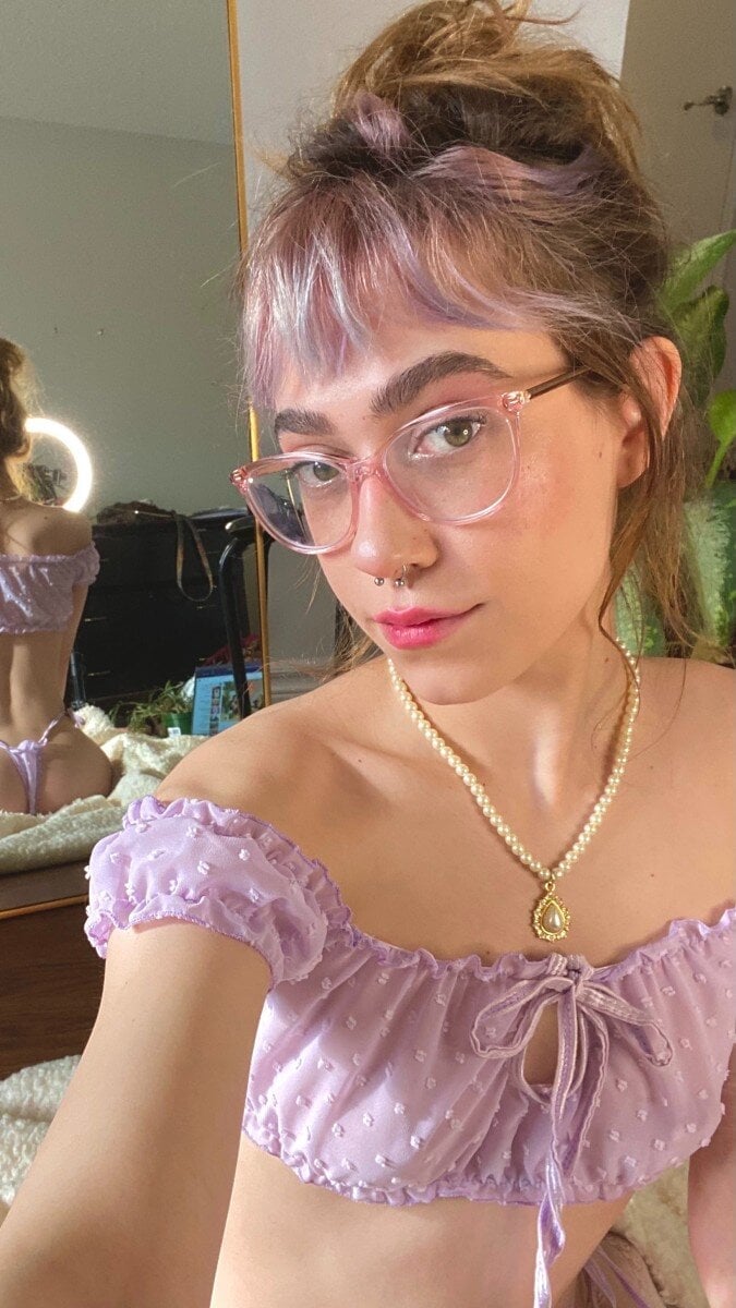 Shadesofviolet