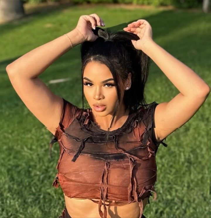 Sheismichaelapremium