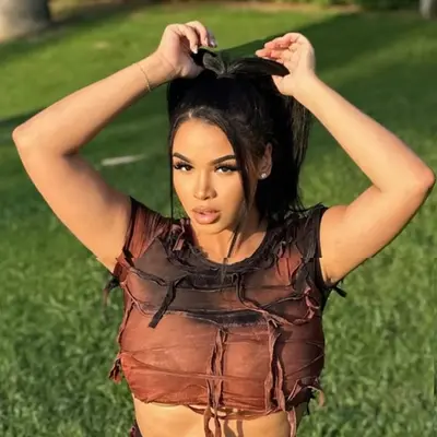 Sheismichaelapremium
