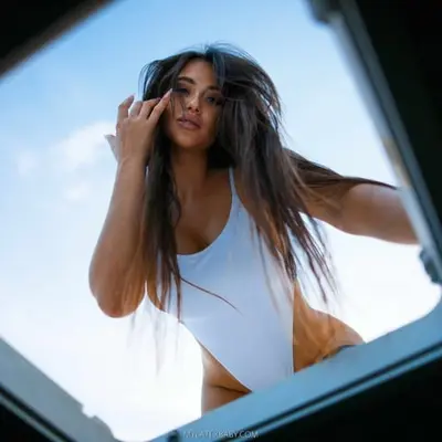 Shinybae