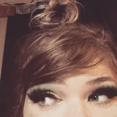 Shyflowergirl