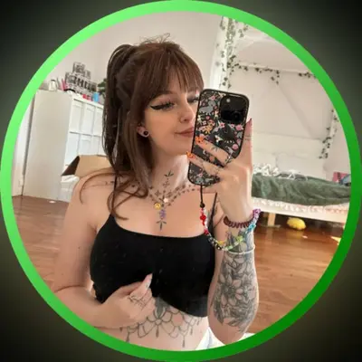 Shyphoebe