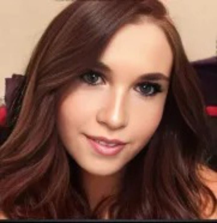 WhiteSissyBoiJeri