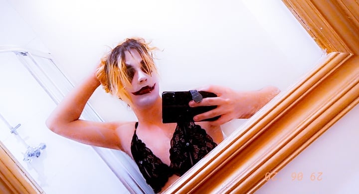 Skyealanagrey