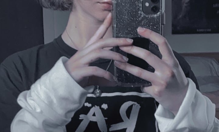 Smoltibbygothgf