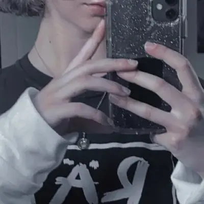 Smoltibbygothgf