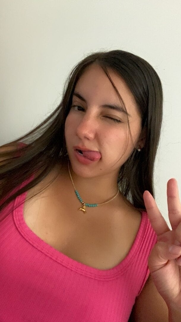 Sofiasweet12