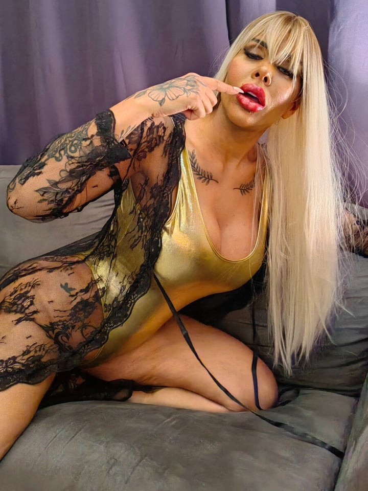 Soyvanessitababe