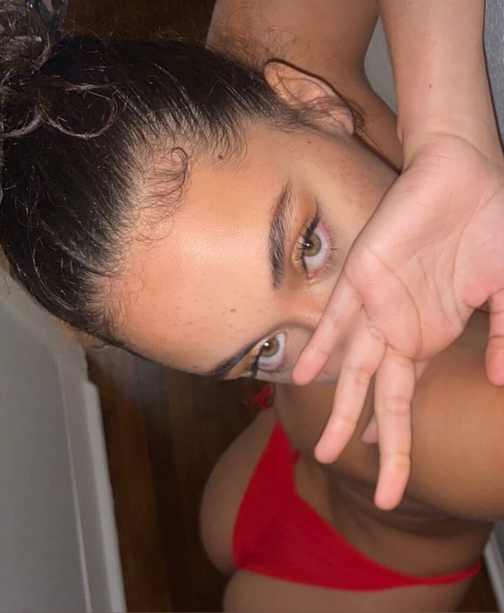 Strawberriesandwine
