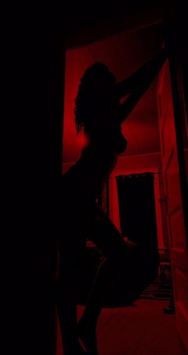 Submissivemina