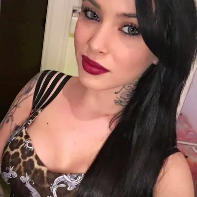 Thayswhite
