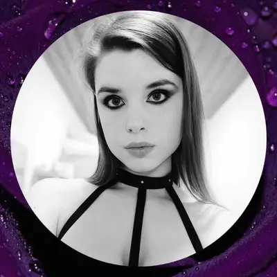 Themsvioletrose