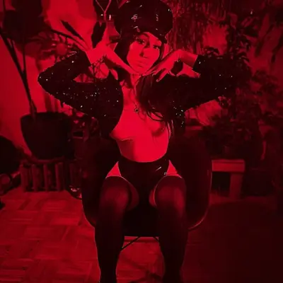 Thedomdoll