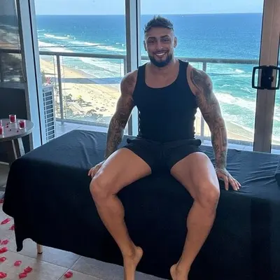 Themassagegus