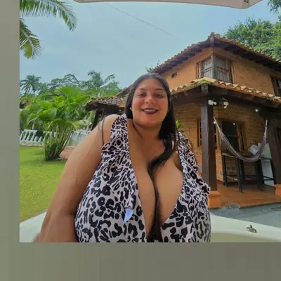 Thequeensusana