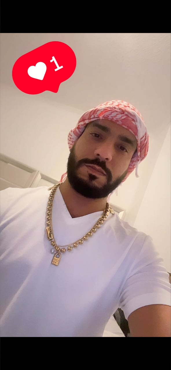 Theuglyone1